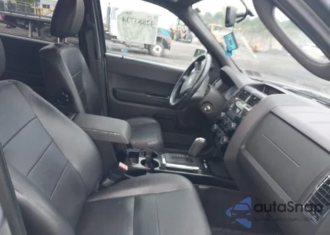 2011 Ford Escape Limited from USA, damaged, VIN 1FMCU9EG8BKC69233